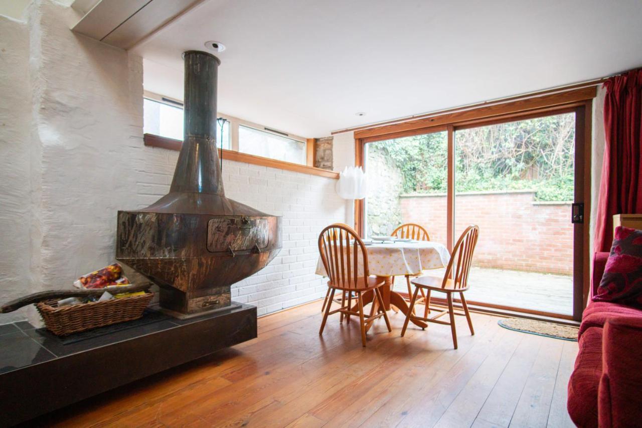 2 Bedroom Characterful Semi-Detached House, Enviably Located With Balcony And Terrace St Andrews Exterior foto